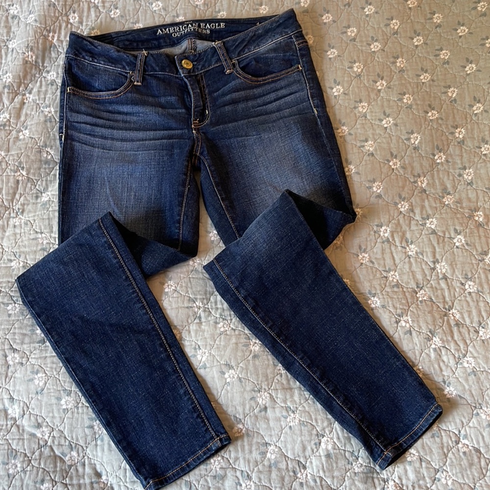 American Eagle Outfitters skinny jeans size 6